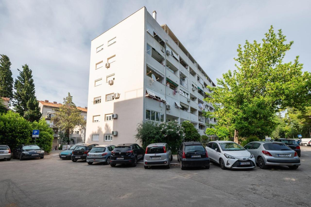 Frana Blue Apartament *